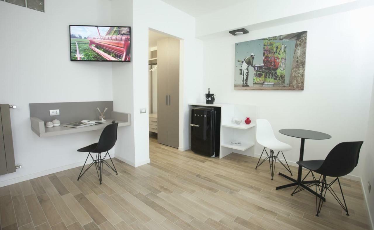 Il Posto Accanto Hotel Avellino Bagian luar foto