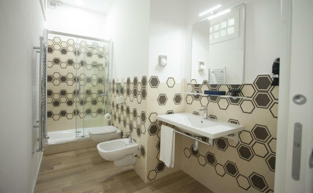 Il Posto Accanto Hotel Avellino Bagian luar foto